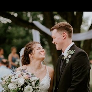 Meet your Posher, Allison